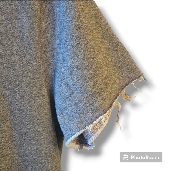 John Elliott + Co Gray Raw Sleeve Top - Picture 3 of 9